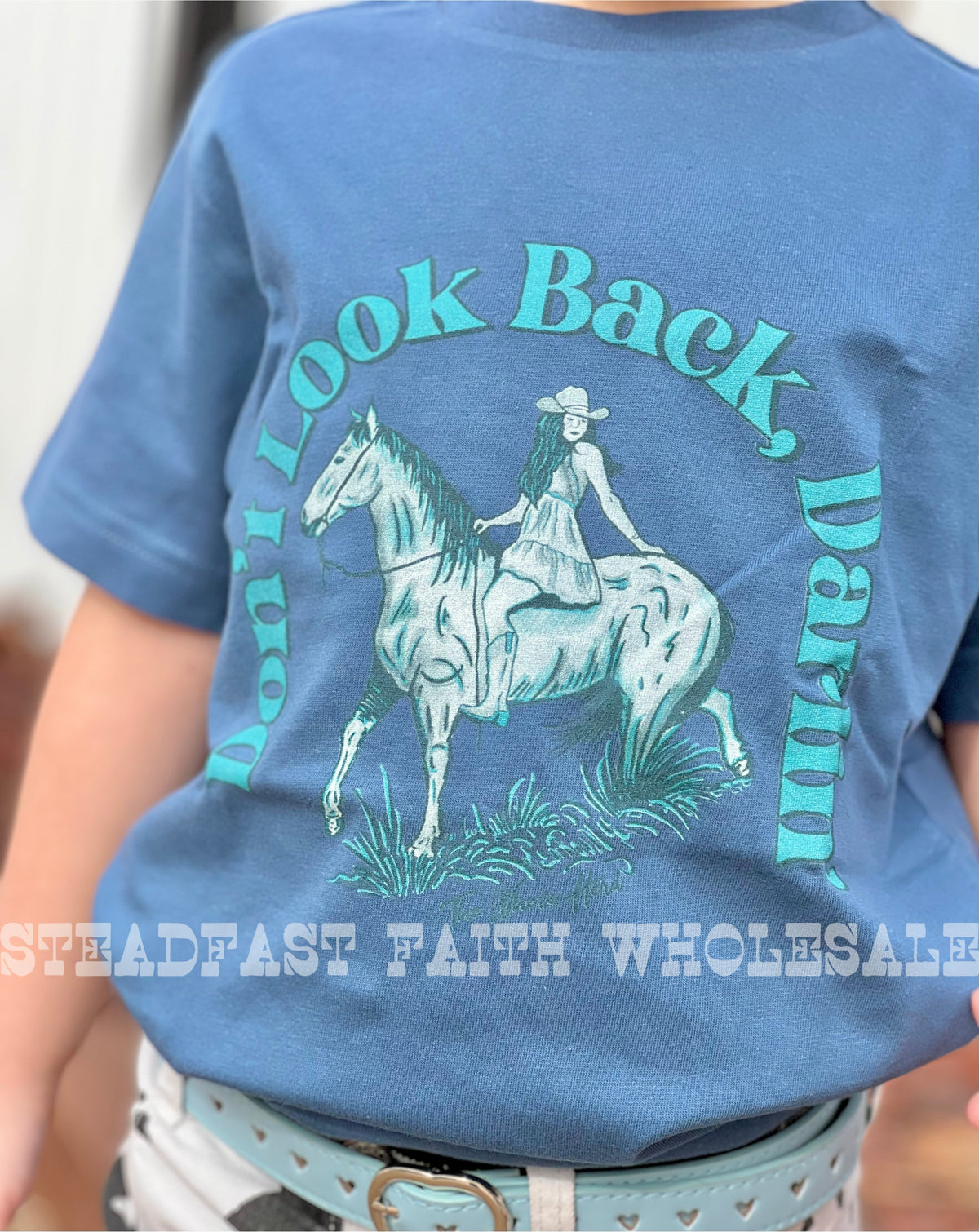 Don't Look Back Darlin'
